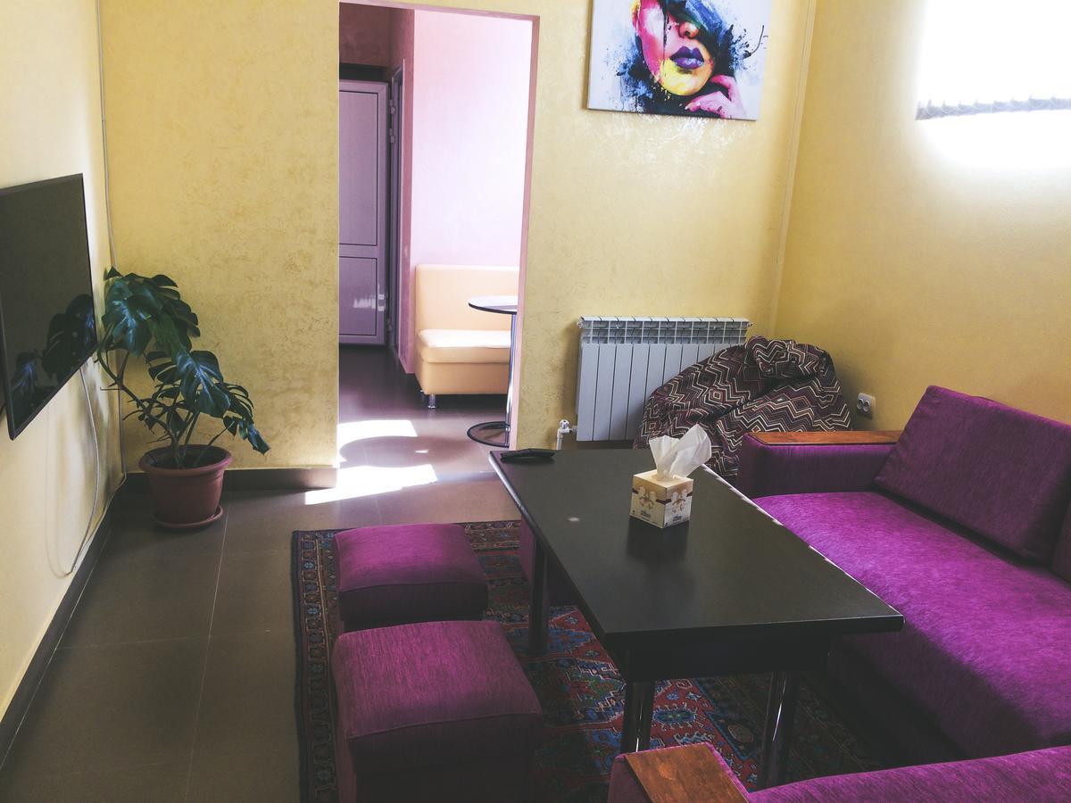 Downtown B&B Vanadzor Extérieur photo