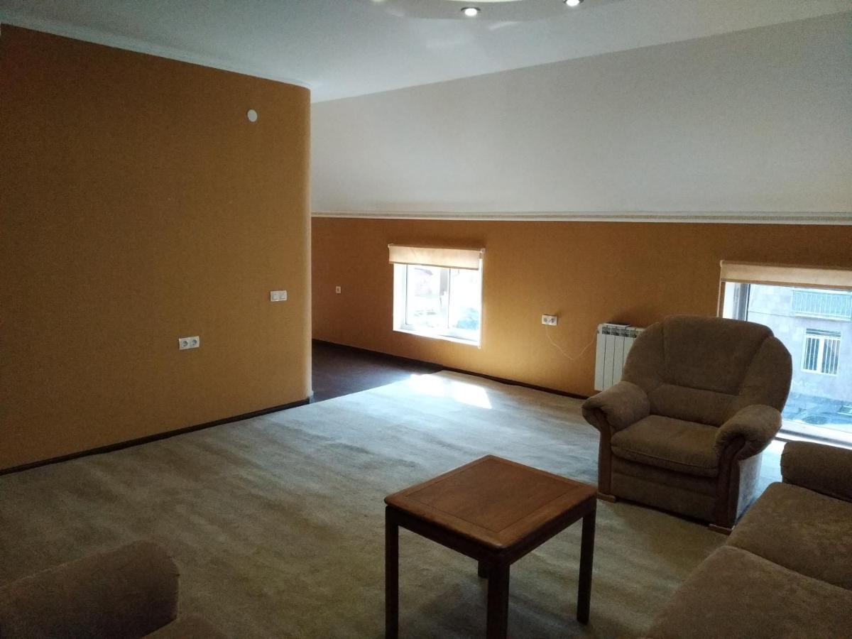 Downtown B&B Vanadzor Extérieur photo